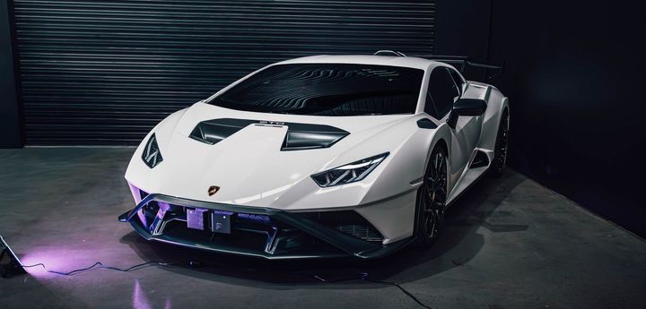 White Lamborghini Huracán STO in the CADE Technologies workshop