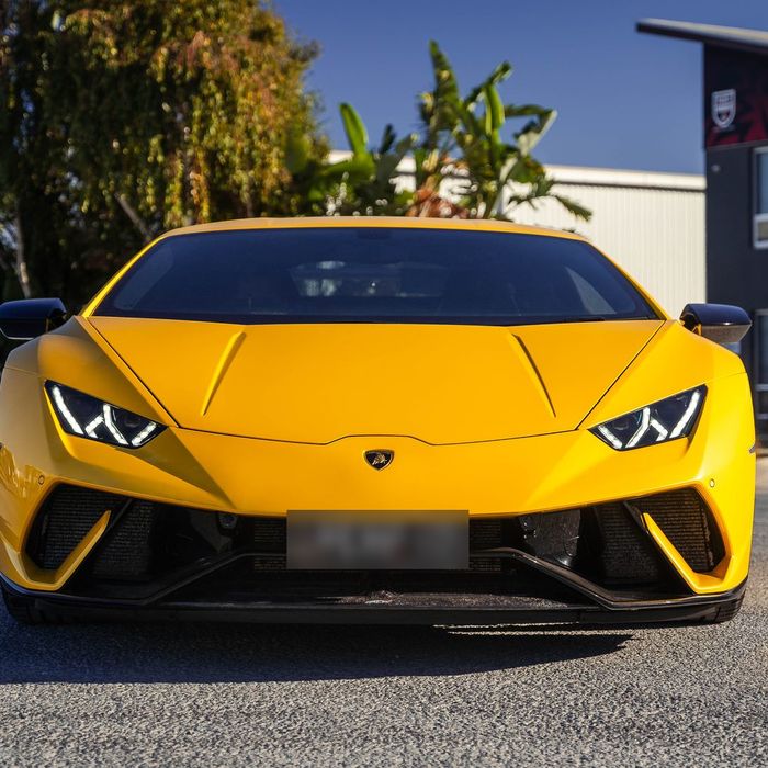 Yellow Lamborghini Huracán Performante, front view